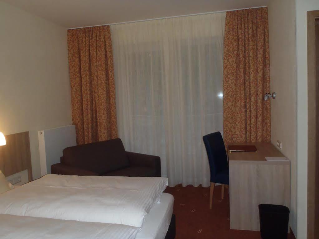 Schade'S Wohlfuehlhotel Selb Zewnętrze zdjęcie
