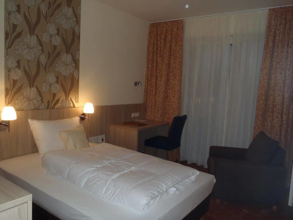 Schade'S Wohlfuehlhotel Selb Zewnętrze zdjęcie